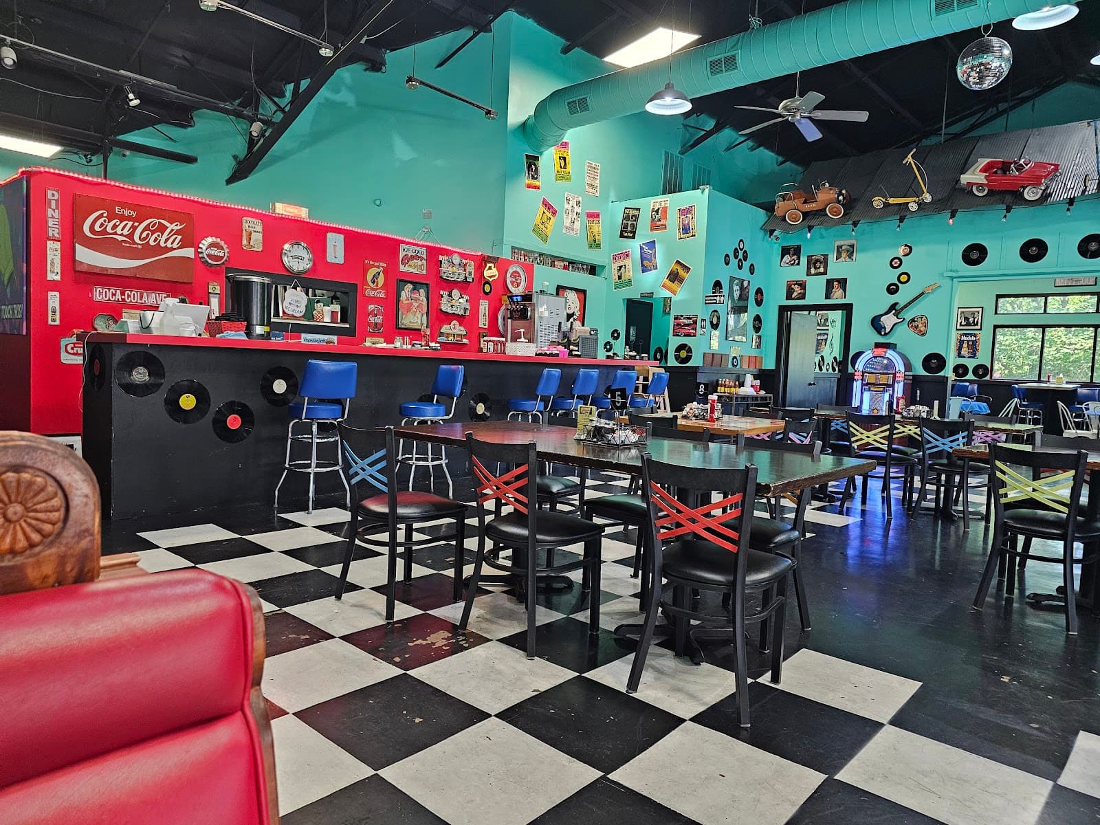 Bazar's Bakery & Breakfast in Hernando