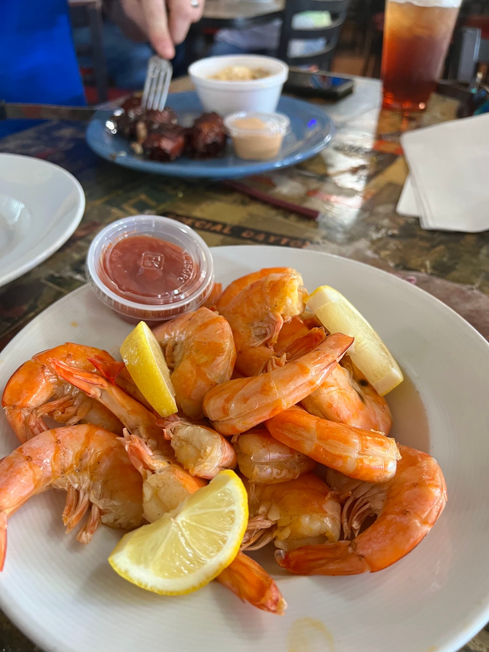 Crossroads Seafood in Hernando