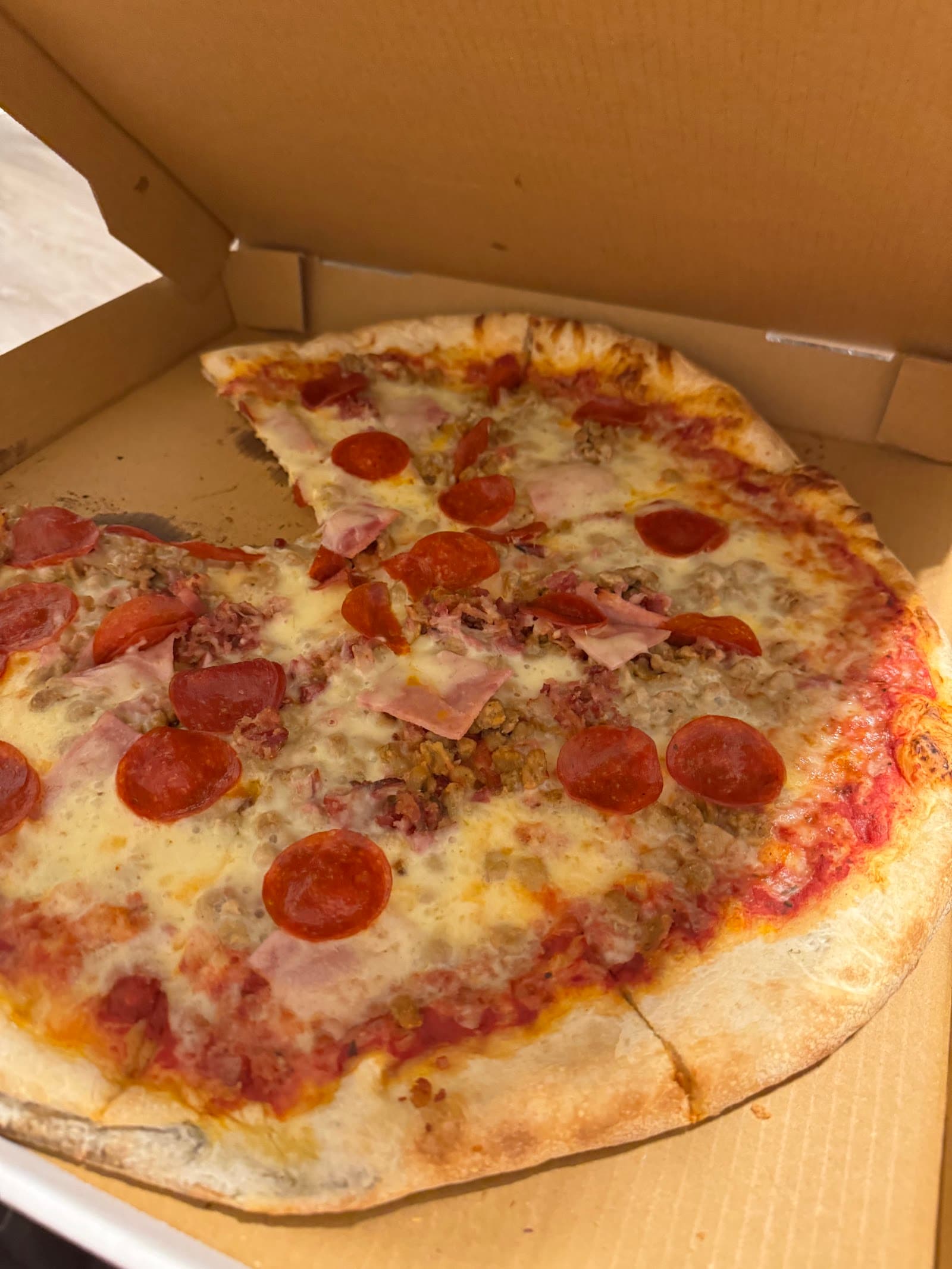 Taco Pizza in Hernando