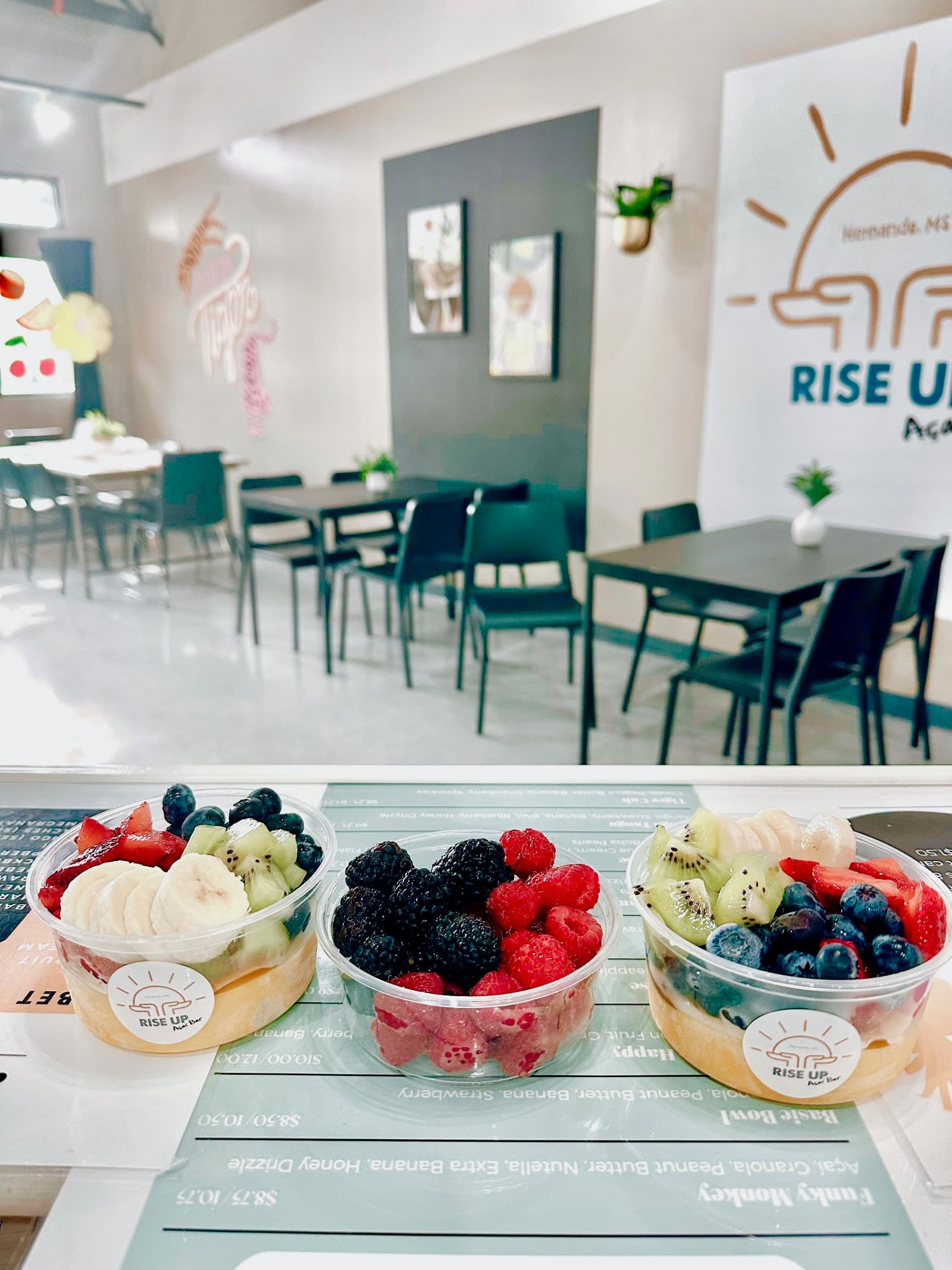 Rise Up Acai Bar in Hernando