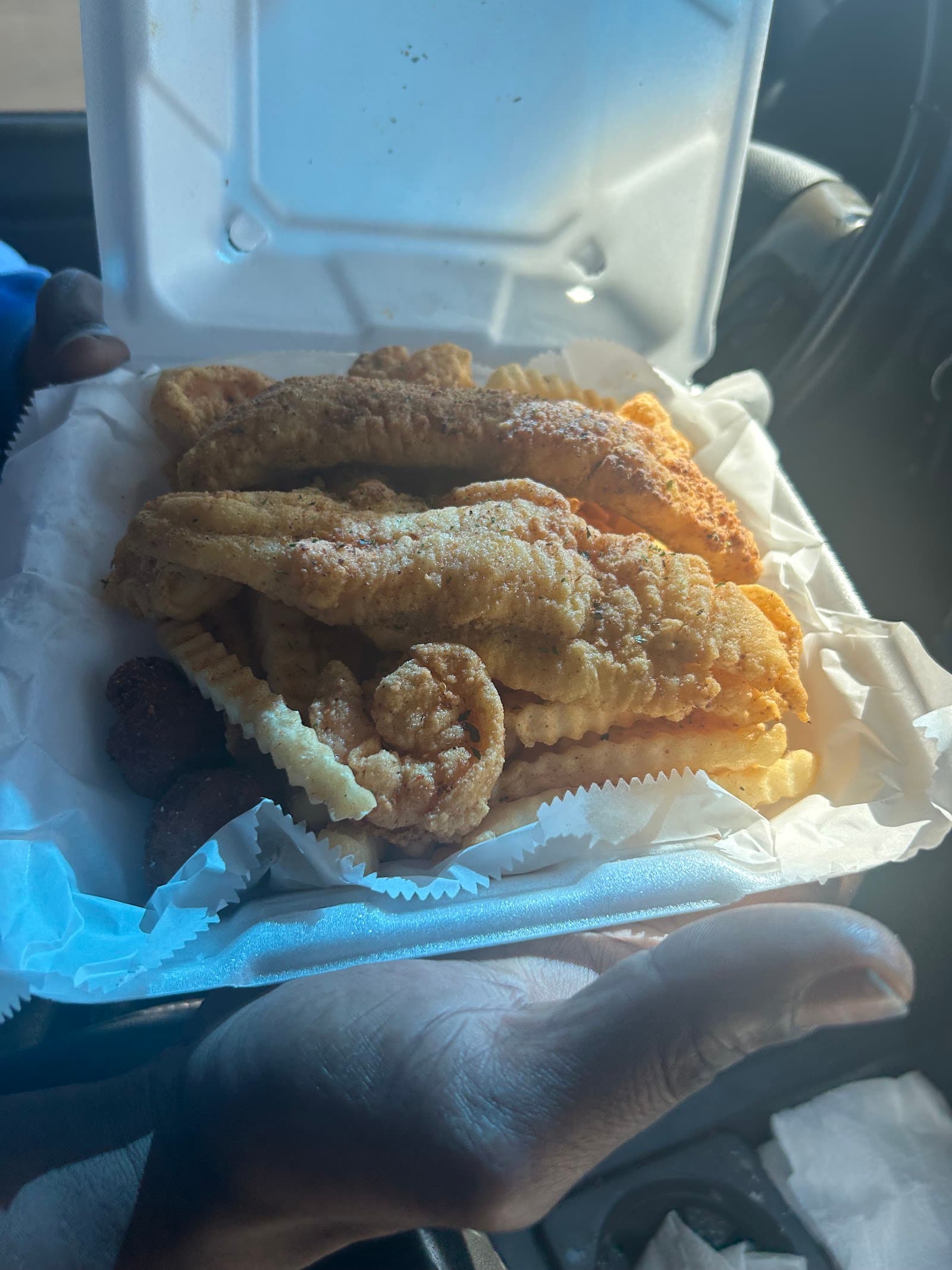 CRAB-ISLAND SEAFOOD -BULL FROG CORNER in Horn Lake