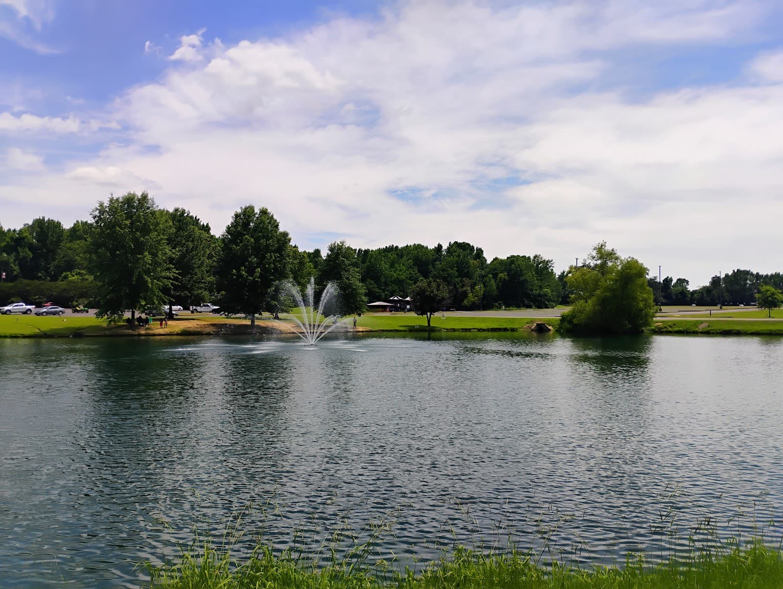 Latimer Lake Park in Horn Lake
