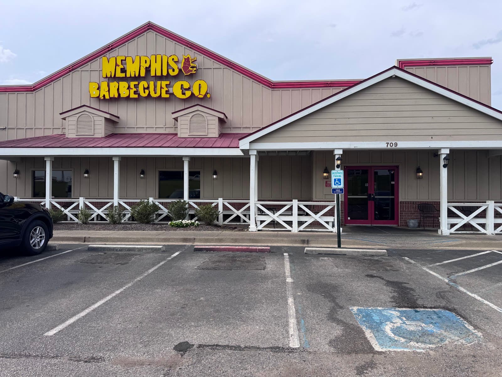 Memphis BBQ Company in Horn Lake