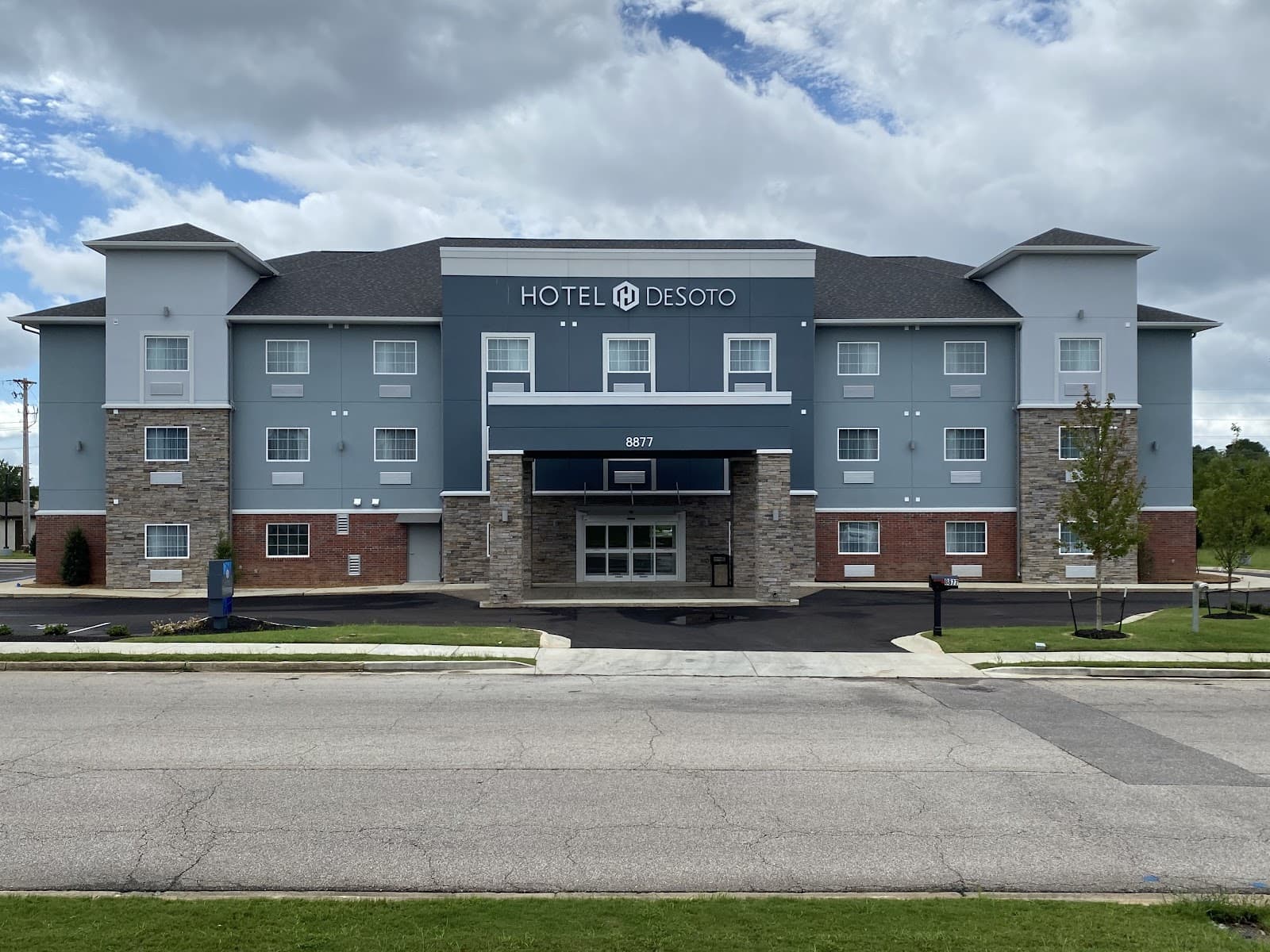 Hotel DeSoto in Olive Branch