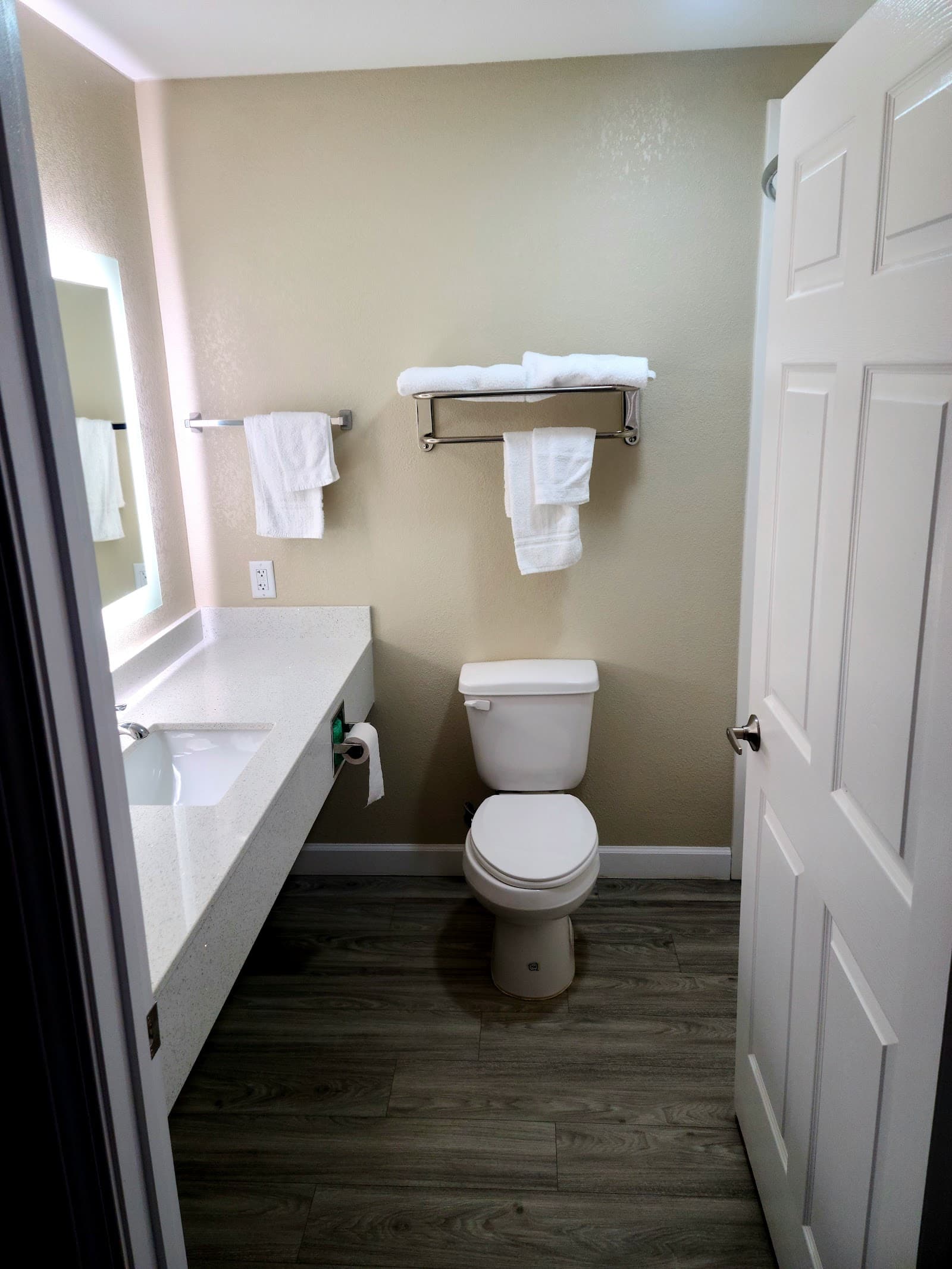 Hotel DeSoto in Olive Branch