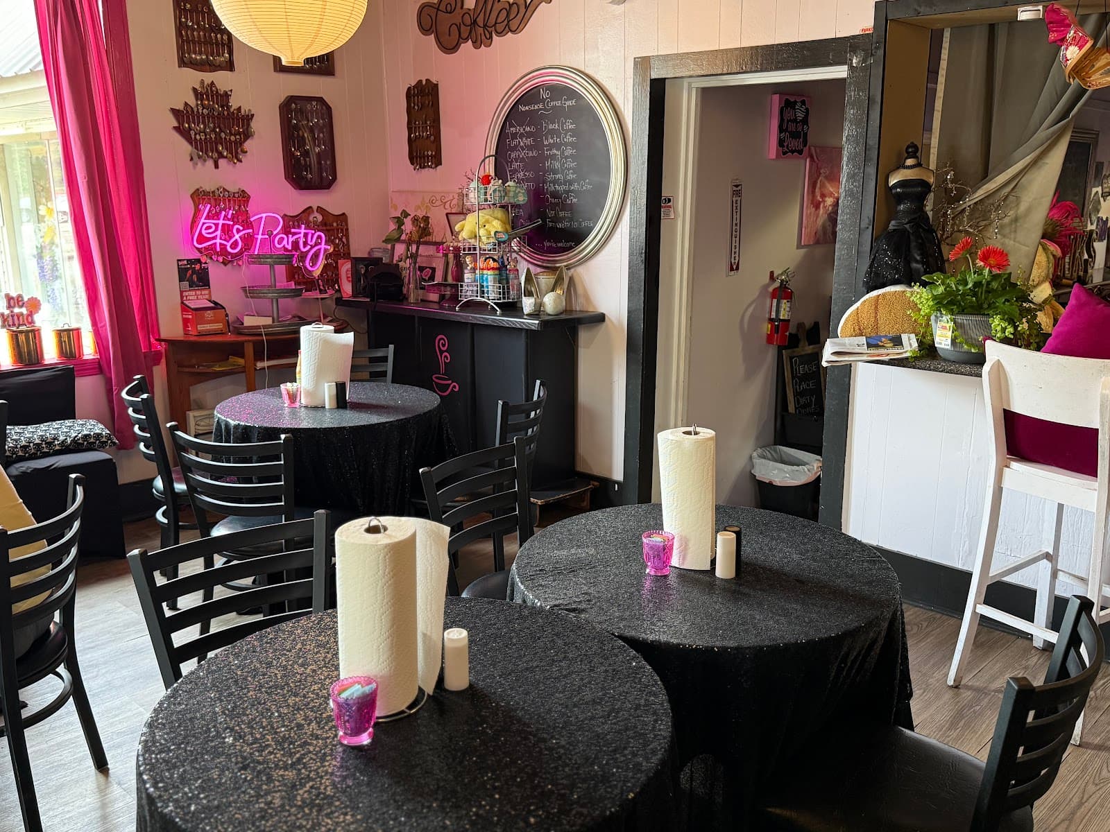 Pink's Coffee House in Olive Branch