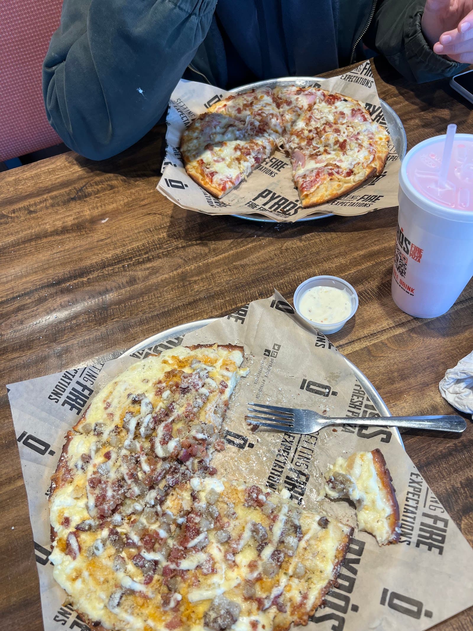 PYRO'S Fire Fresh Pizza in Olive Branch