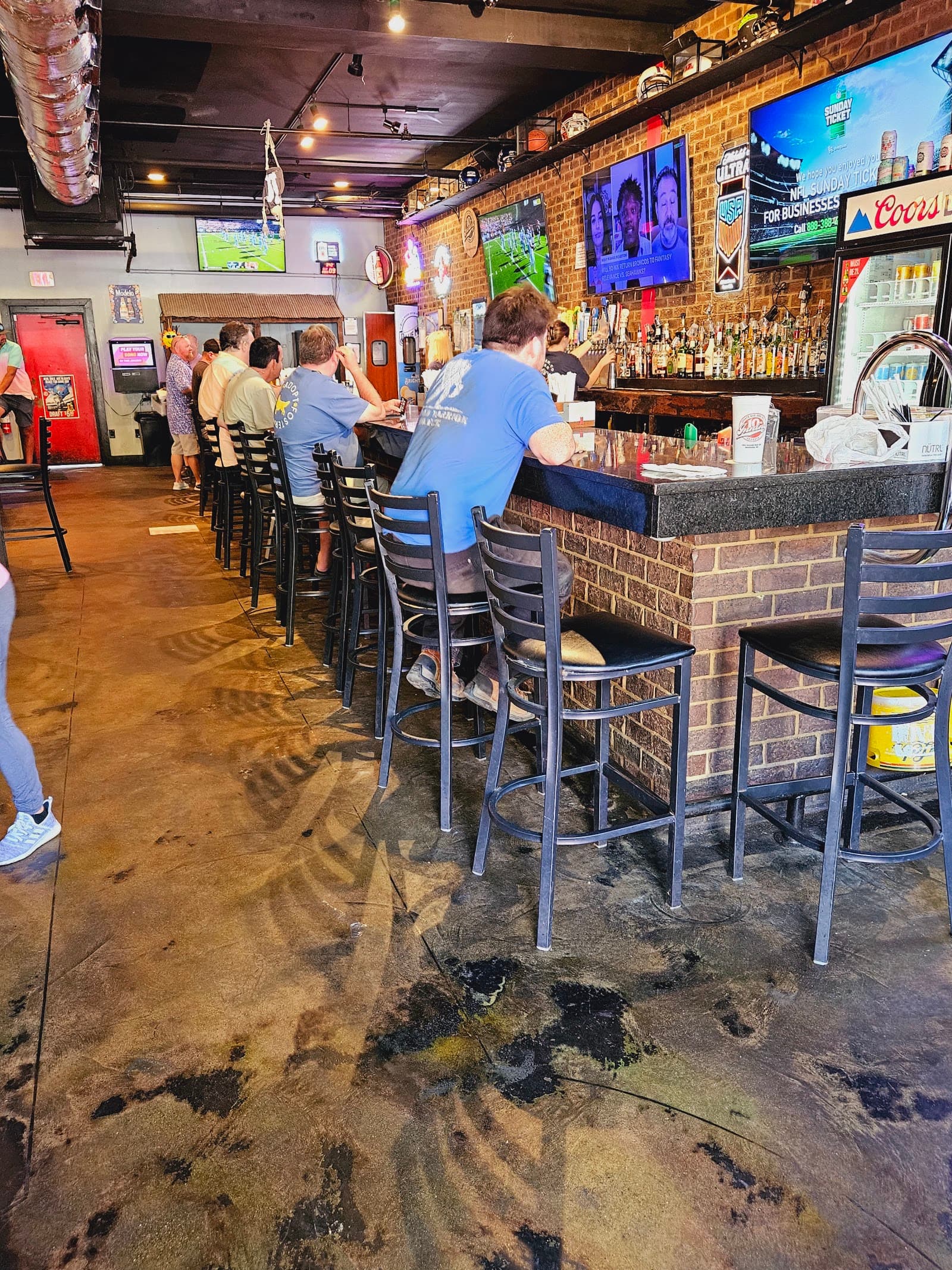 10th Inning Bar & Grill At Snowden Grove in Southaven
