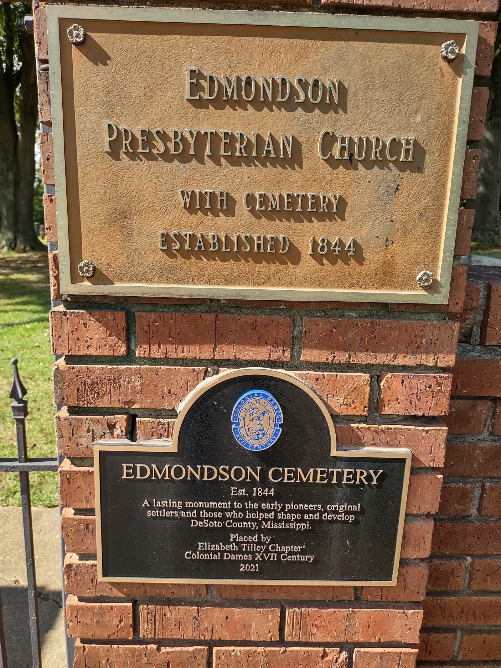 Edmondson Church Cemetery in Southaven