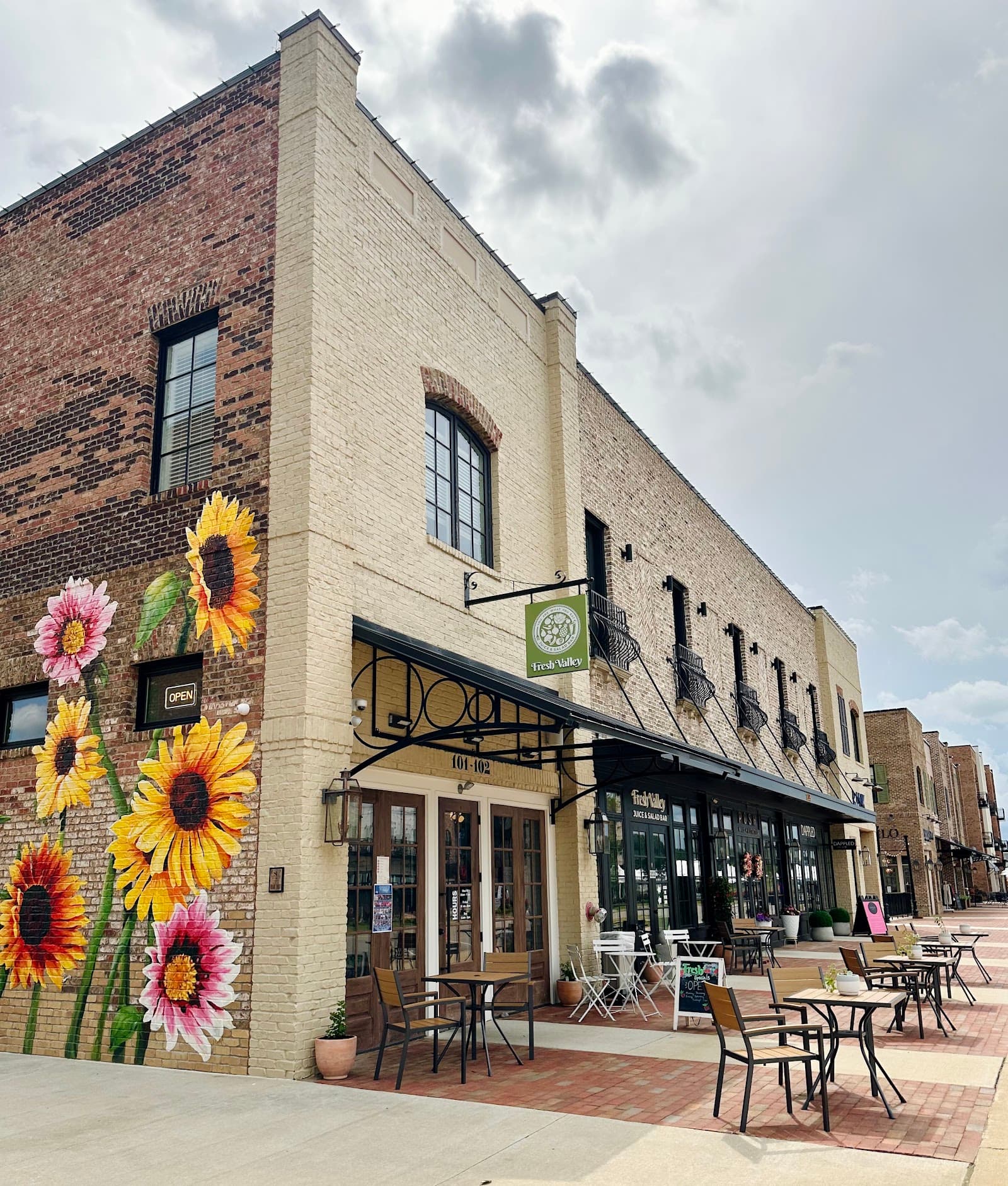 Fresh Valley Juice & Salad Bar in Southaven