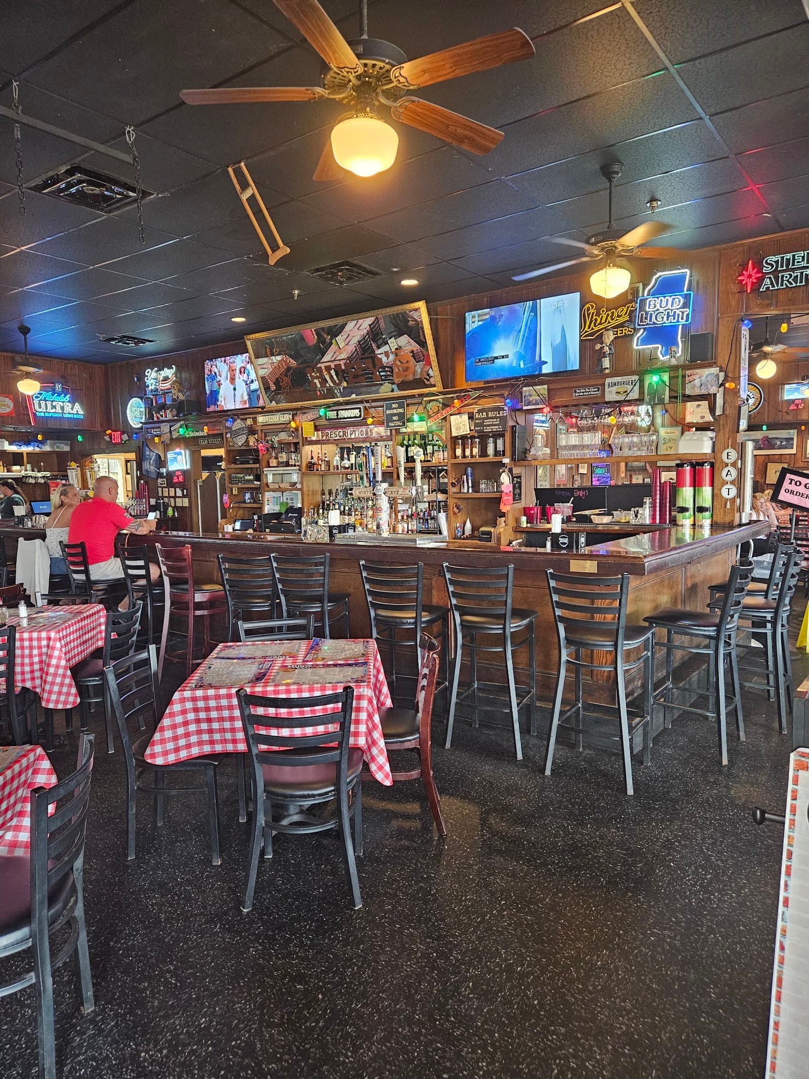 Huey's Southaven in Southaven