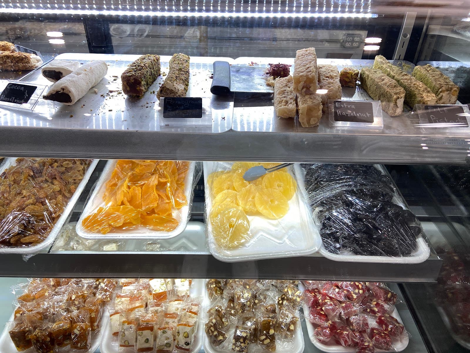 Halal Mediterranean bakery, grocery&restaurant. in Southaven