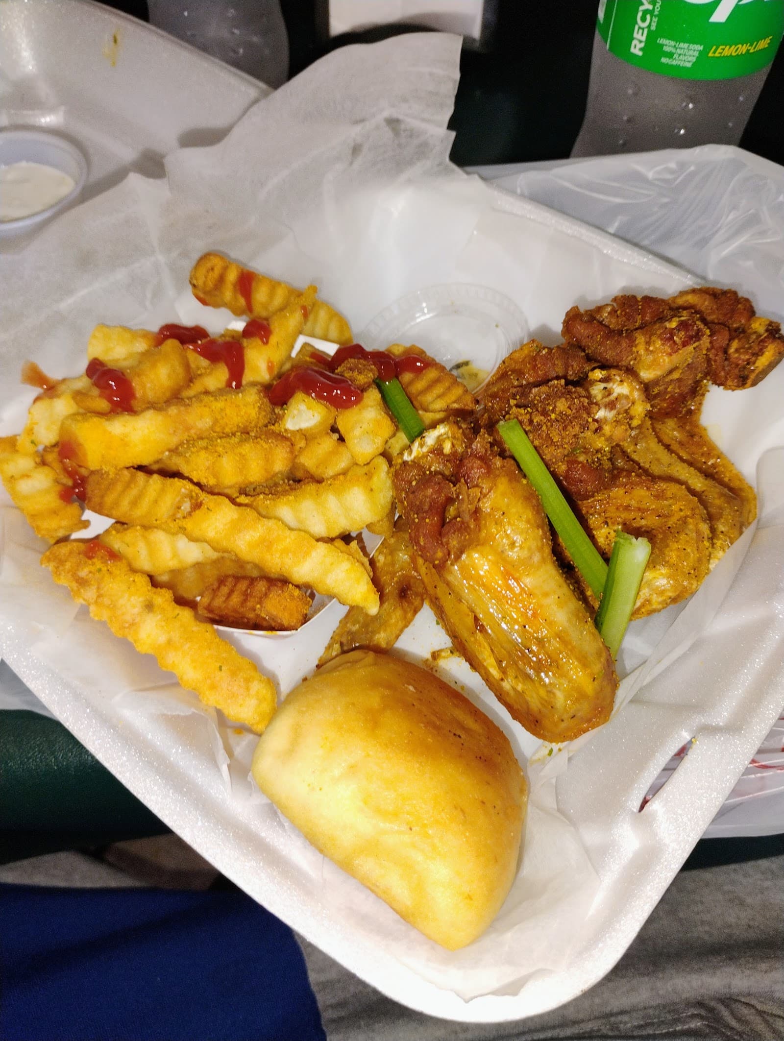 Sensational Wings & Things in Southaven