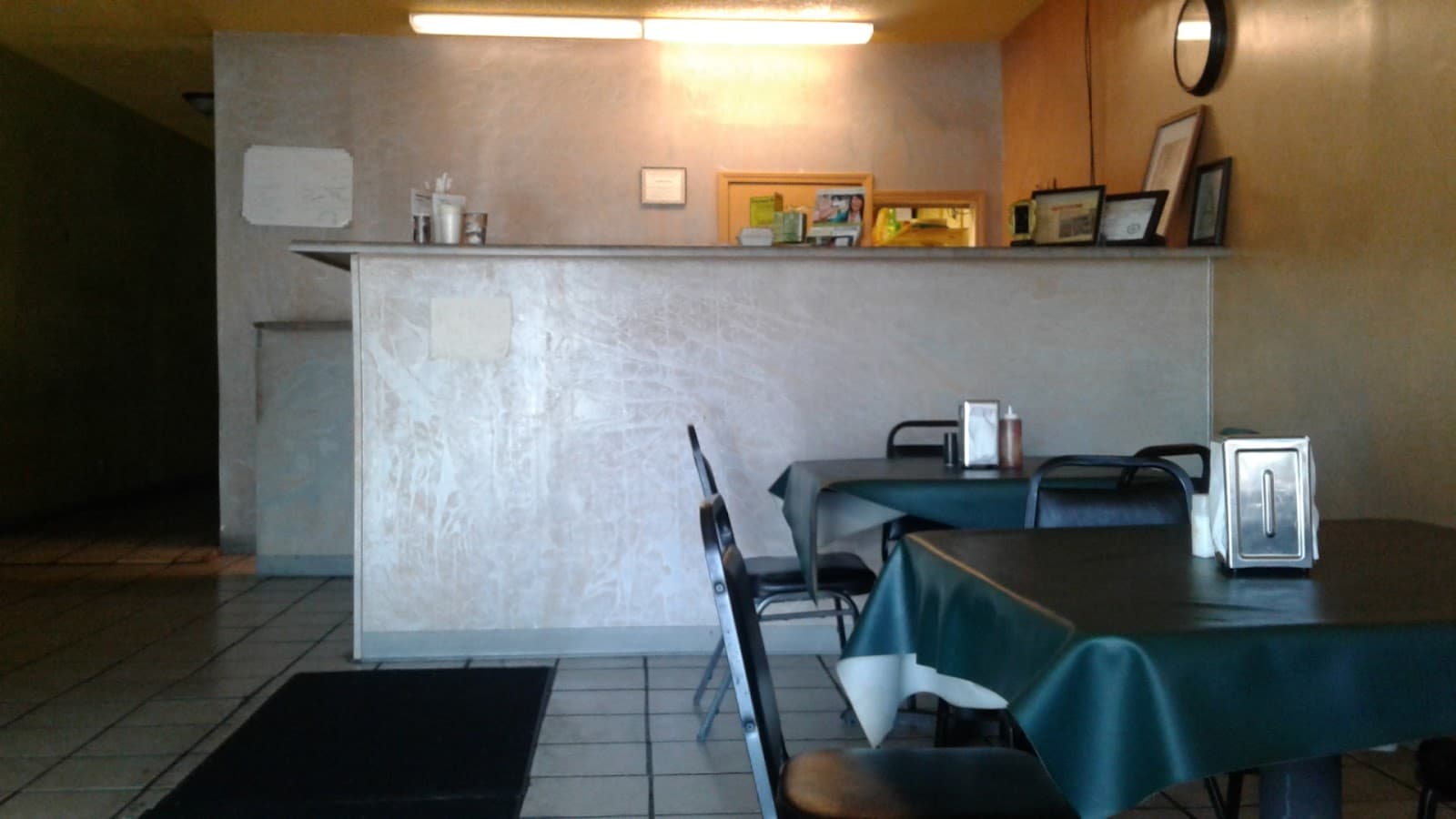 Sensational Wings & Things in Southaven