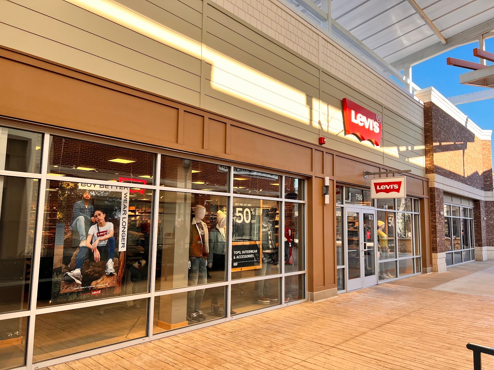 Tanger Outlets Southaven in Southaven