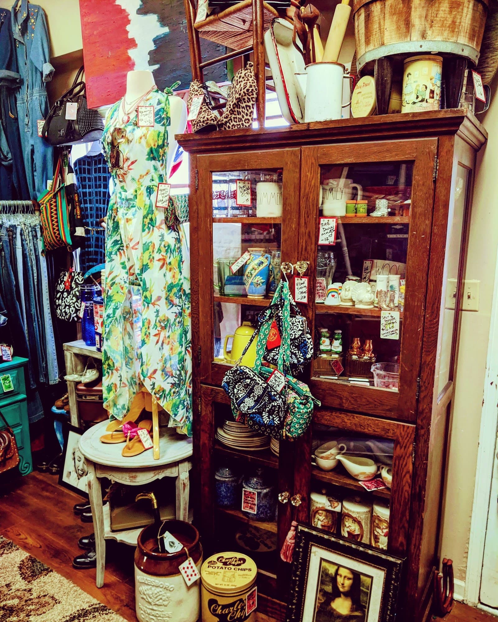 Vintage On Main in Southaven