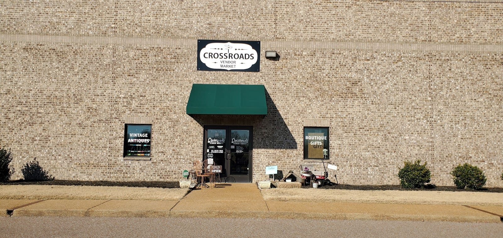 Crossroads Vendor Market in Olive Branch