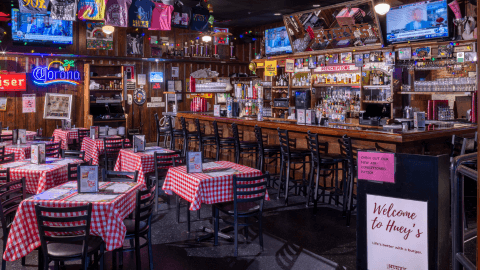 Huey's Southaven in Southaven